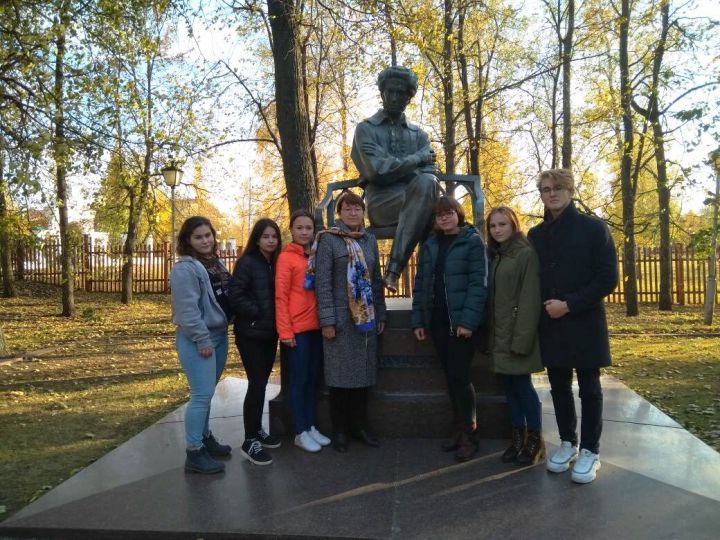 Окунулись в Пушкинскую осень ученики Старо-Шигалеевской школы