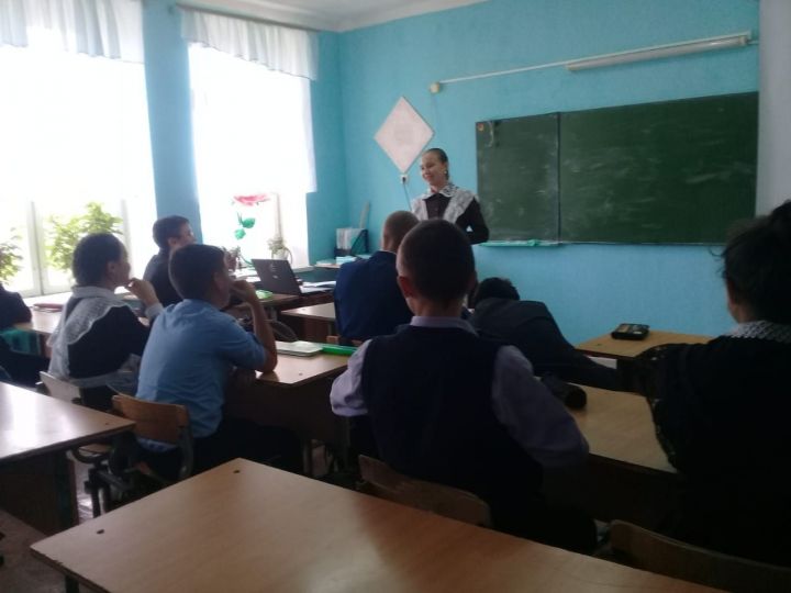 Старшеклассники Шалинской школы Пестречинского района испытали себя в роли учителя