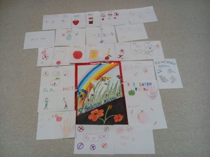 Кощаковские дети выразили в рисунках своё представление о здоровом образе жизни