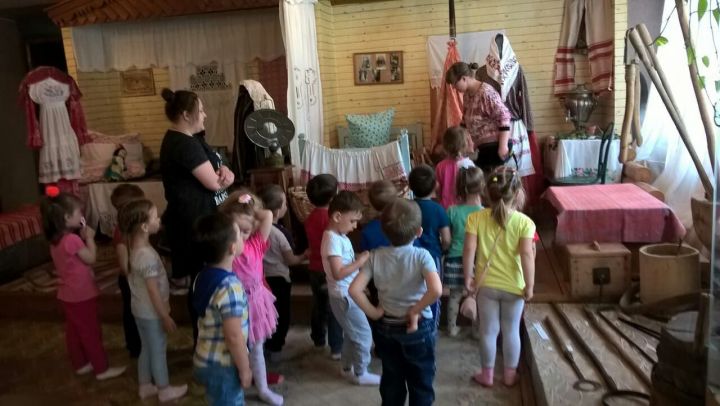 Воспитанники детского сада "Айгуль" посетили краеведческий музей