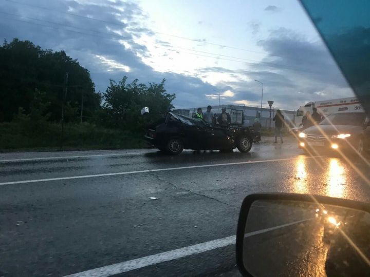 В Пестречинском районе столкнулись три автомобиля