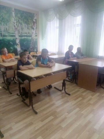 Воспитанники приюта ознакомились творчеством Василия Аксенова