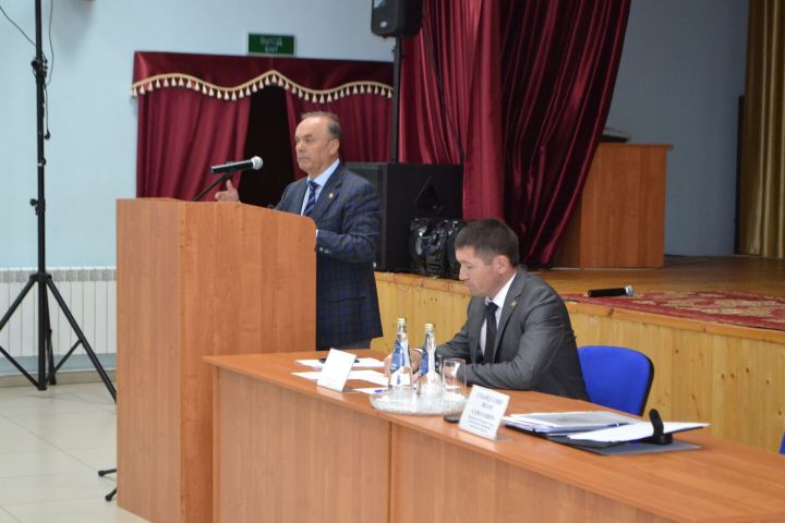 Председатель Совета муниципальных образований РТ и глава района провели собрание