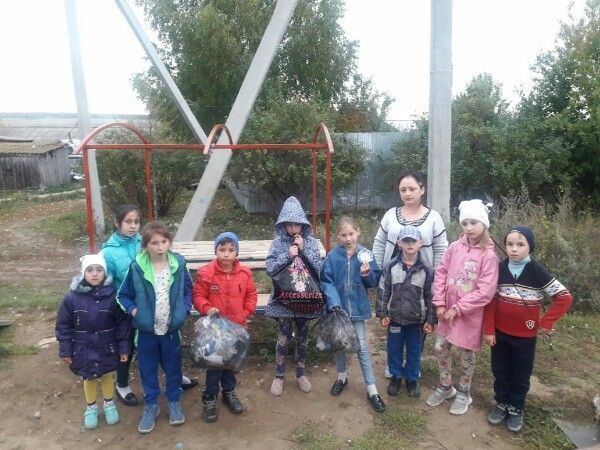 В селе Пановка Пестречинского района дети участвовали в экологической акции
