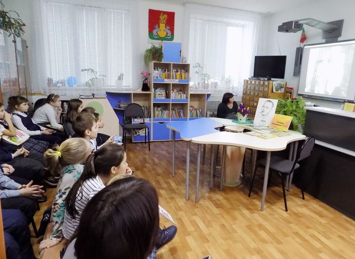 В Пестречинской детской библиотеке прошла литературная игра «Гайдар поколению NEXT»