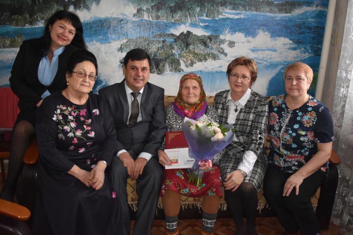 Долгожительнице из села Гильдеево исполнилось 95 лет