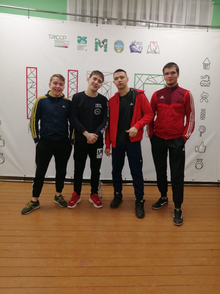 Четыре активиста филиала КАТК им Дементьева П. В. приняли участие в фестивале рабочих профессий