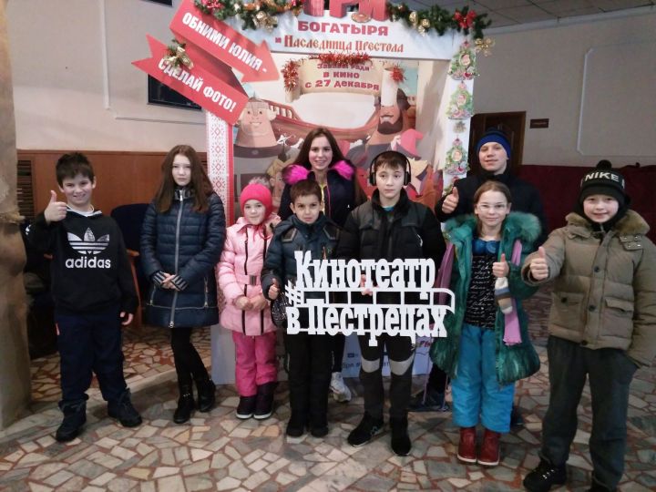 Воспитанники приюта «Шатлык» посетили кинотеатр «Батыр»