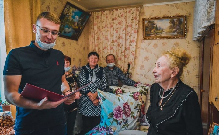 Труженице тыла из Пестрецов Елизавете Михайловой исполнилось 90 лет