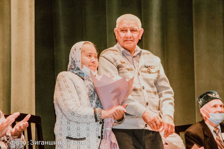 Супруги Накия и Шавкат Сафины из Пестрецов вместе уже 55 лет