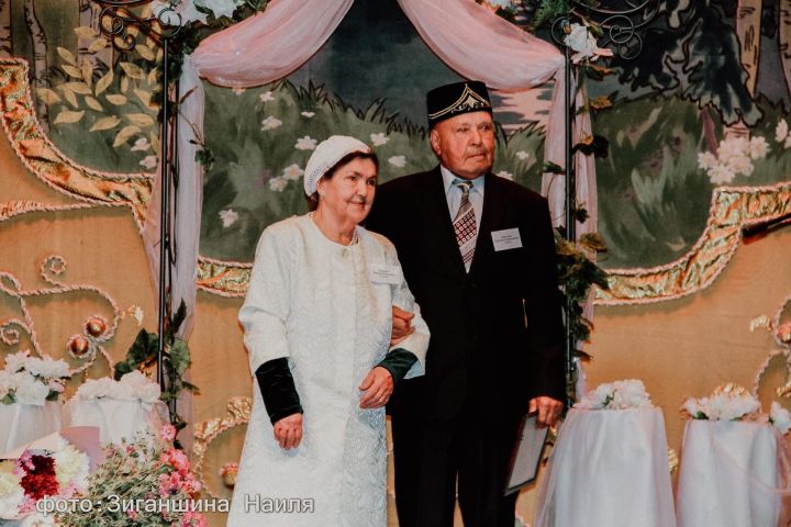 Супружеская пара из села Званка отметила железную годовщину свадьбы