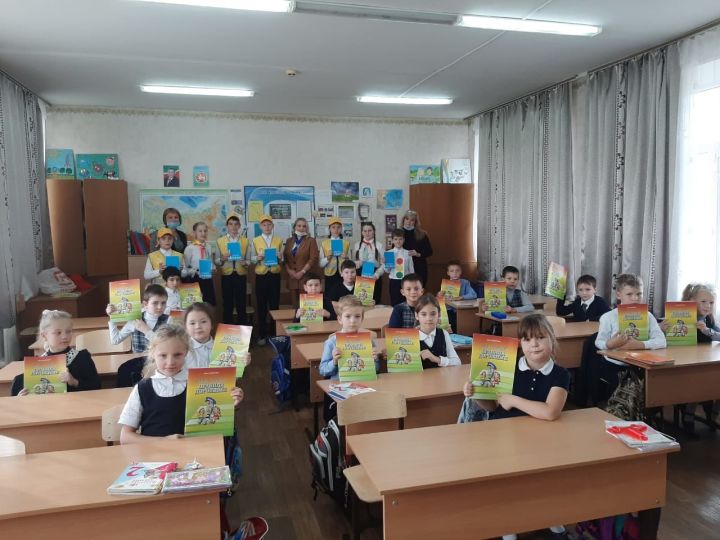 В Кощаковской средней школе прошло мероприятие «День безопасности дорожного движения» 