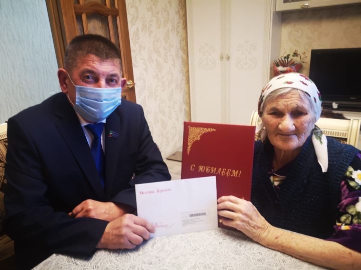 Анисимова Мария Павловна из села Альвидино отметила своё 90-летие
