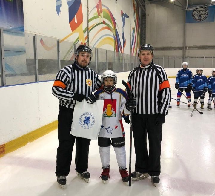 Пестречинский юный хоккеист признан лучшим защитником месяца