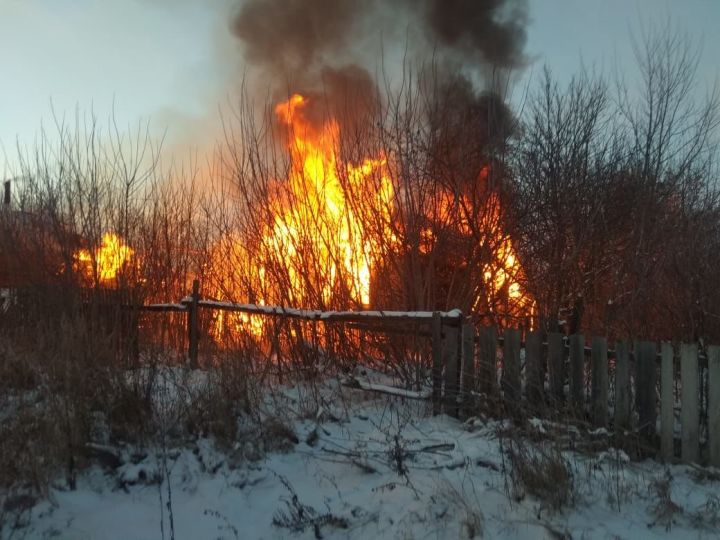 За последнюю неделю в Пестречинском районе произошло 4 пожара