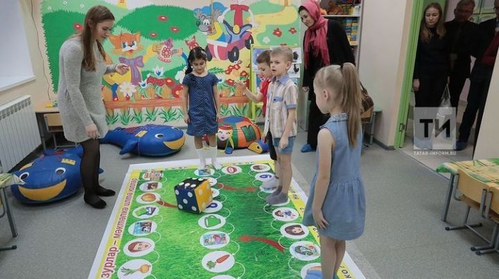 В нескольких детских садах Татарстана появились бесплатные консультации для родителей