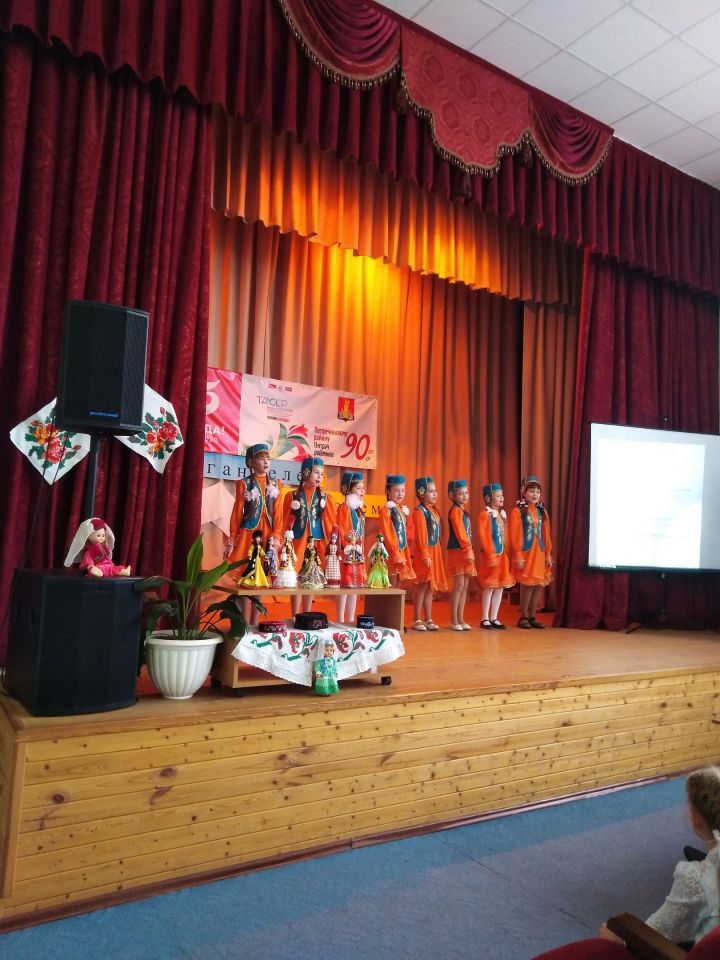 Пестречинские школьники присоединились к празднованию Международного дня родного языка