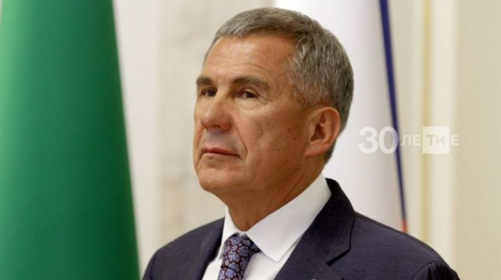 Президент Татарстана записал видео с обращением к жителям республики в связи с пандемией коронавируса.