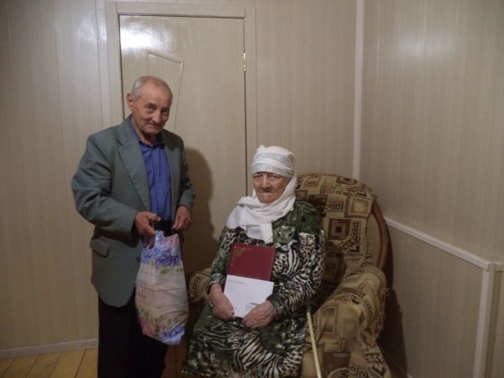 Жительница села Тат.Ходяшево ​​отметила свой 95-летний юбилей