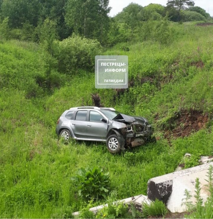 В Пестречинском районе в результате ДТП водитель получил незначительные травмы 