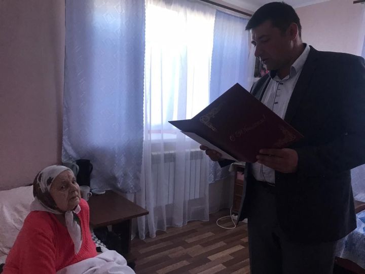 Труженица тыла из Пестрецов Анна Балабанова отметила 90-летие
