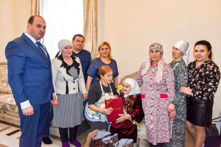 Долгожительница из Тат. Ходяшево отмечает 90-летний юбилей