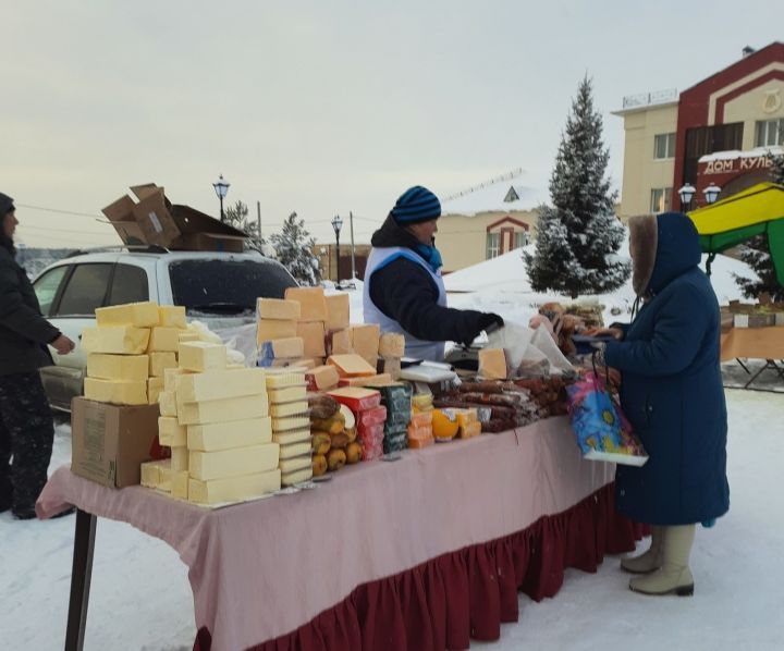 Питрәч авылының үзәк мәйданында җомга көнне авыл хуҗалыгы ярминкәсе уза