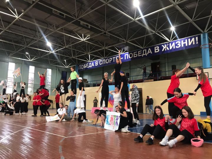 Сегодня Пестрецах состоялся районный танцевальный конкурс "Стартинейджер"