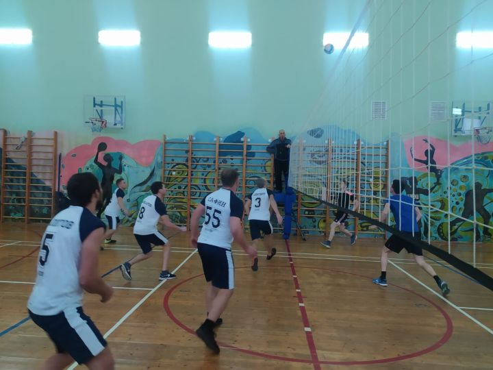 Волейбол. Кулаевцы потерпели первое поражение