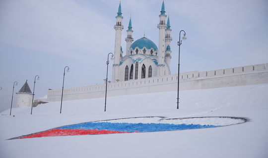 На снегу в центре Казани нарисовали сердце