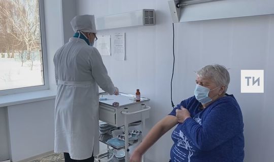 В Татарстане начали вакцинировать жителей отдаленных сел и деревень от коронавируса
