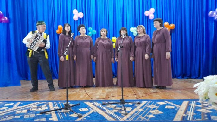 Пестречинский фольклорный ансамбль принял участие в Межрегиональном конкурсе