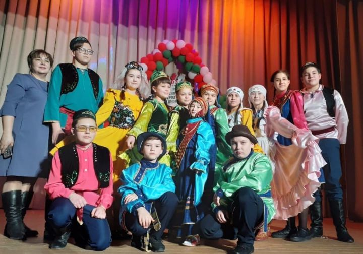 Детский театр «Тамчы» принял участие в республиканском фольклорном конкурсе