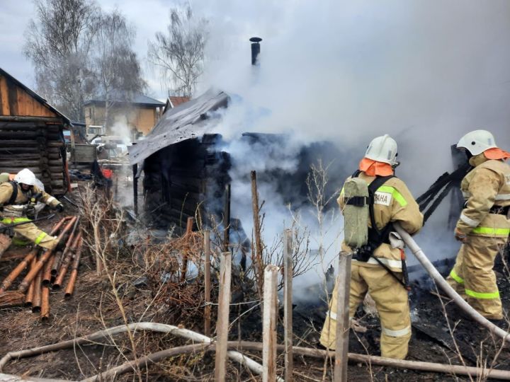 В селе Новое Шигалеево сгорела баня
