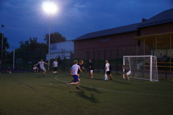 Завершился второй тур чемпионата района по мини-футболу среди сельской молодежи
