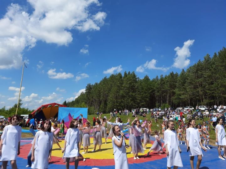 В Ленино-Кокушкино прошел праздник Сабантуй