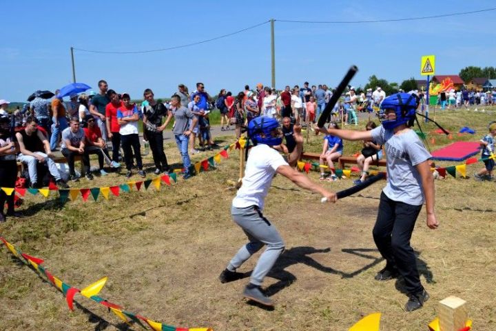 На фестивале «Военные игры «Элбэдэн» организуют площадки для детей с 6 лет