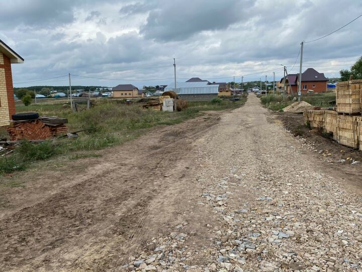 В селе Пестречинского района по просьбе многодетной семьи благоустроили дорогу