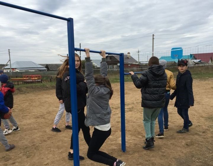 В селе Надеждино появилась детская спортивная площадка