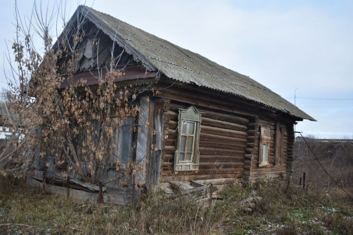 Здесь был Билан: предполагаемый дом в Пестрецах, куда приезжал певец