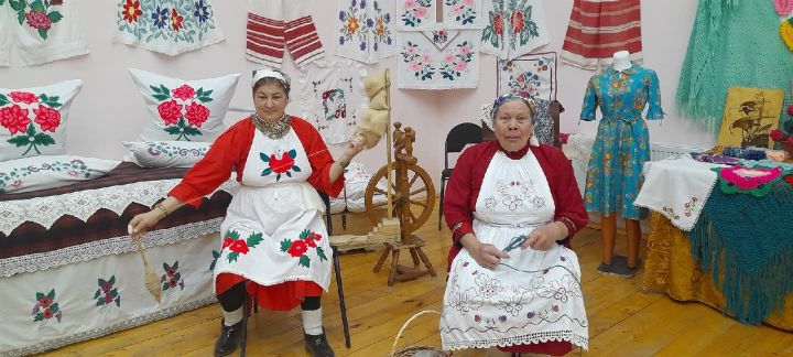Кибәч авылында "Безнең гаиләнең милли йолалары һәм гореф-гадәтләре" фестивале узды