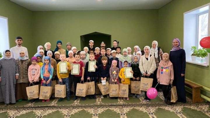 Дети села Шали познают ислам и учатся нравственности