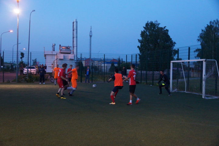 В чемпионате района по мини-футболу прошли игры 12-ого тура