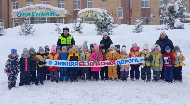 Пестречинские дети напомнили водителям о ПДД