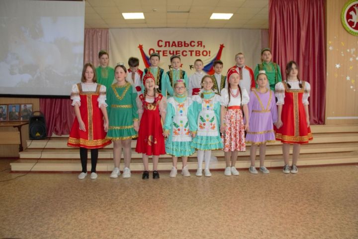 В Ленино-Кокушкино состоялся конкурс «Славься, Отечество»
