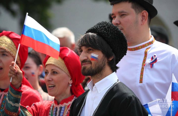 Ко Дню народного единства запустят чат-бот для создания праздничной аватарки