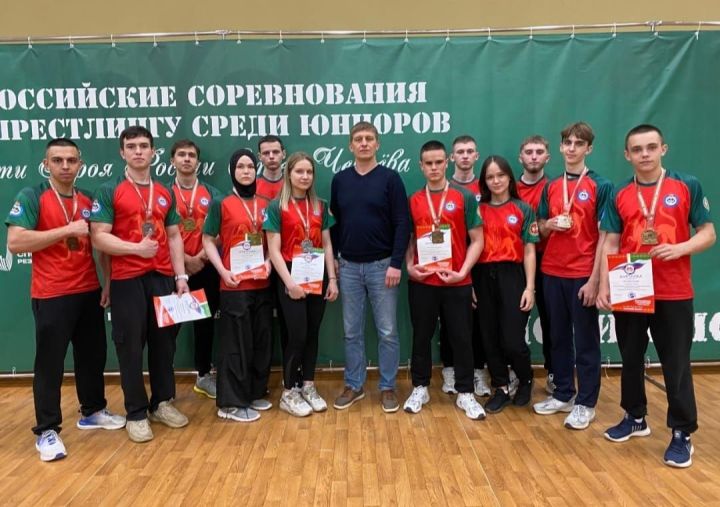 Пестречинские армрестлеры приняли участие на всероссийских соревнованиях