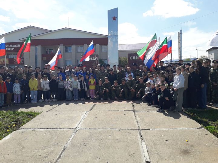 В Пестречинском районе прошел патриотический автопробег