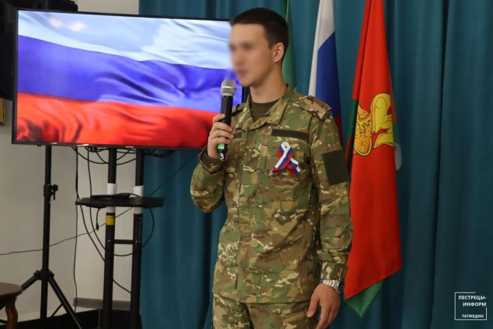 В Пестрецах школьникам вручили паспорта