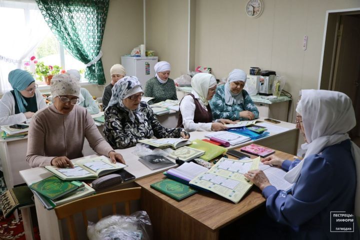 В мечети «Рамазан» села Ленино-Кокушкино прошел «последний звонок»